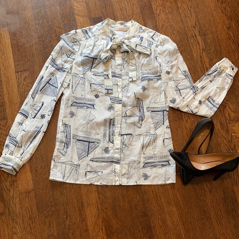 NWOT Nautical themed blouse